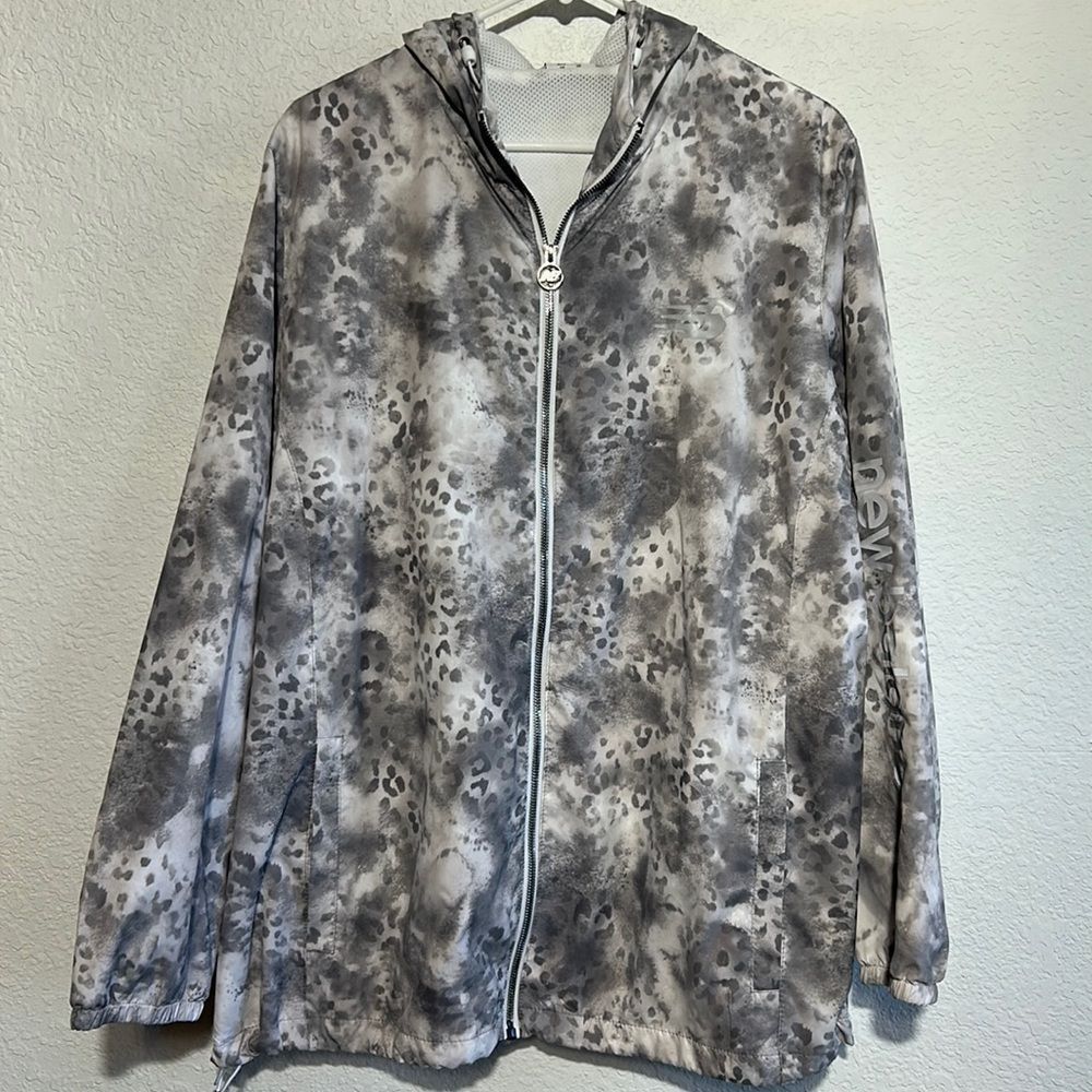 New Balance animal print lightweight zip up jacket with hood, 2X